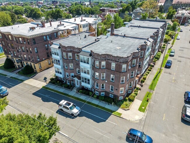 Foto del edificio - 35 O'Connor Ave
