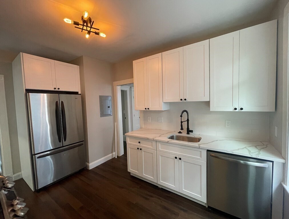 Foto principal - 60 Ridgewood St