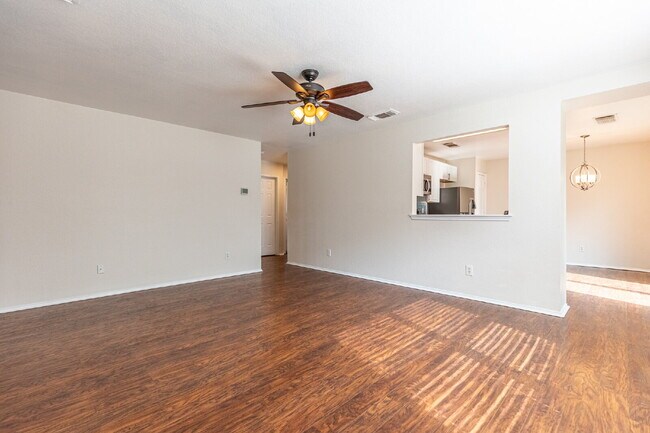 Foto del edificio - 2518 Paddle Creek