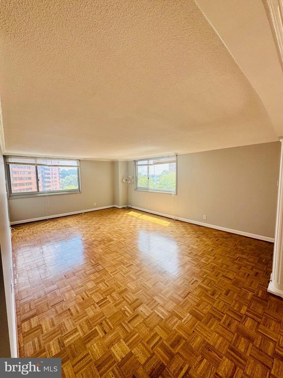 Foto del edificio - 4601 N Park Ave