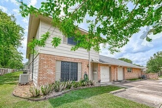 Building Photo - 17103 Blackhawk Blvd