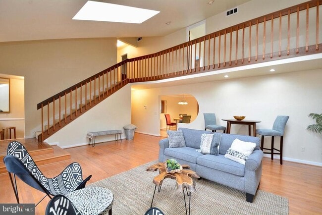 Building Photo - 8421 Alvin Rd