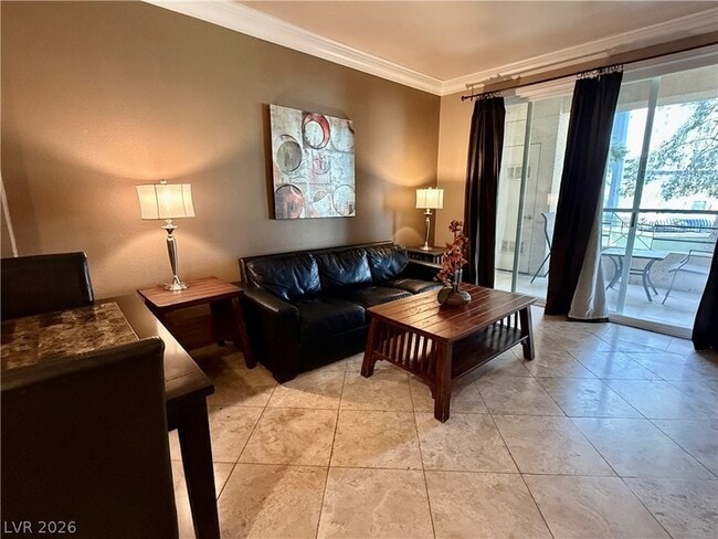 Building Photo - 210 E Flamingo Rd