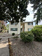 Building Photo - 5750-5756 SW Main Ave