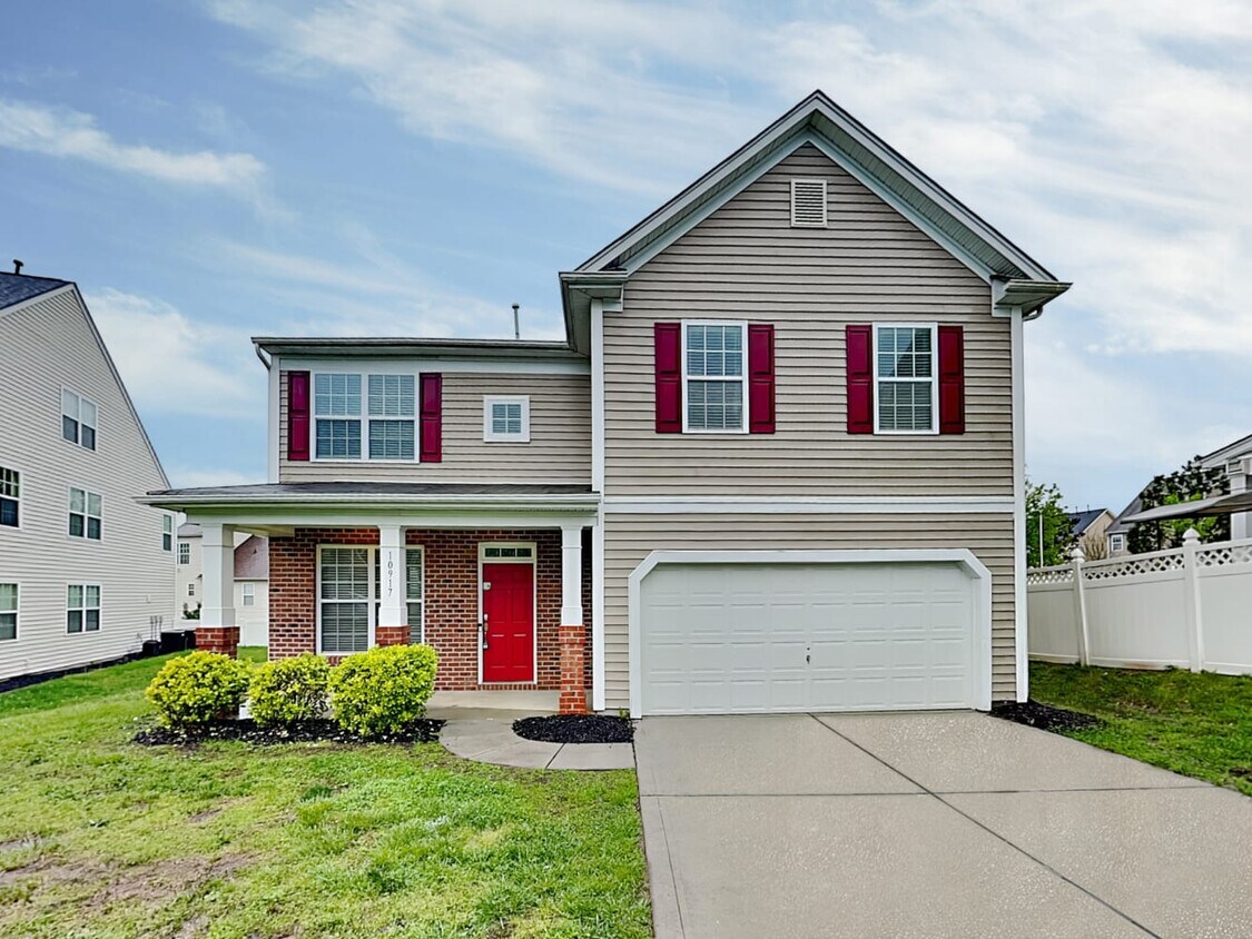 10917 Hat Creek Ln House Rental in Davidson, NC