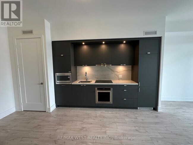 Photo du bâtiment - 259 The Kingsway