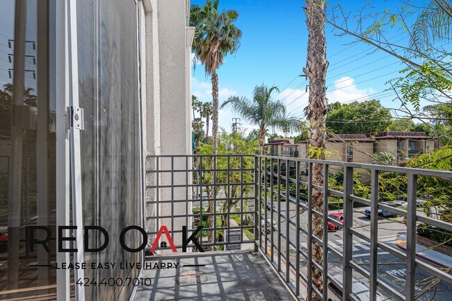 Foto del edificio - Exceptional Two Bed Room with Loft, Privat...