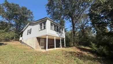 Building Photo - 2 Koester Springs Rd