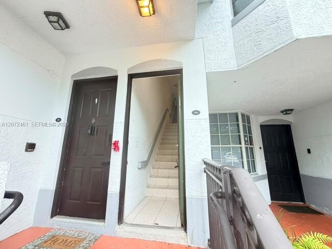 Building Photo - 701 SW 148th Ave