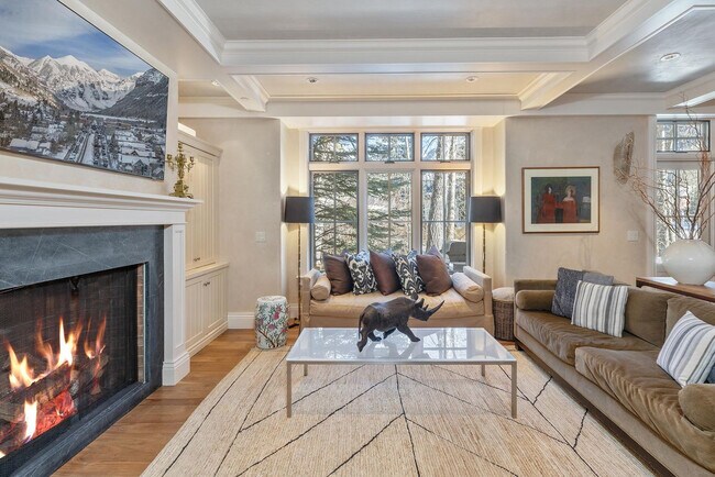 Foto del edificio - 605 W Colorado Ave