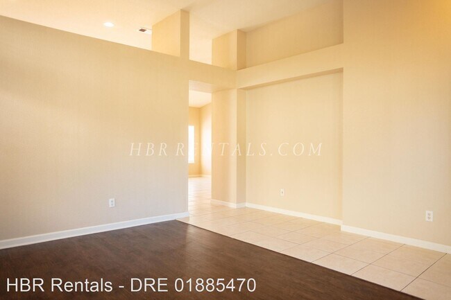 Foto del edificio - 3 br, 2 bath House - 1304 Tom Fowler