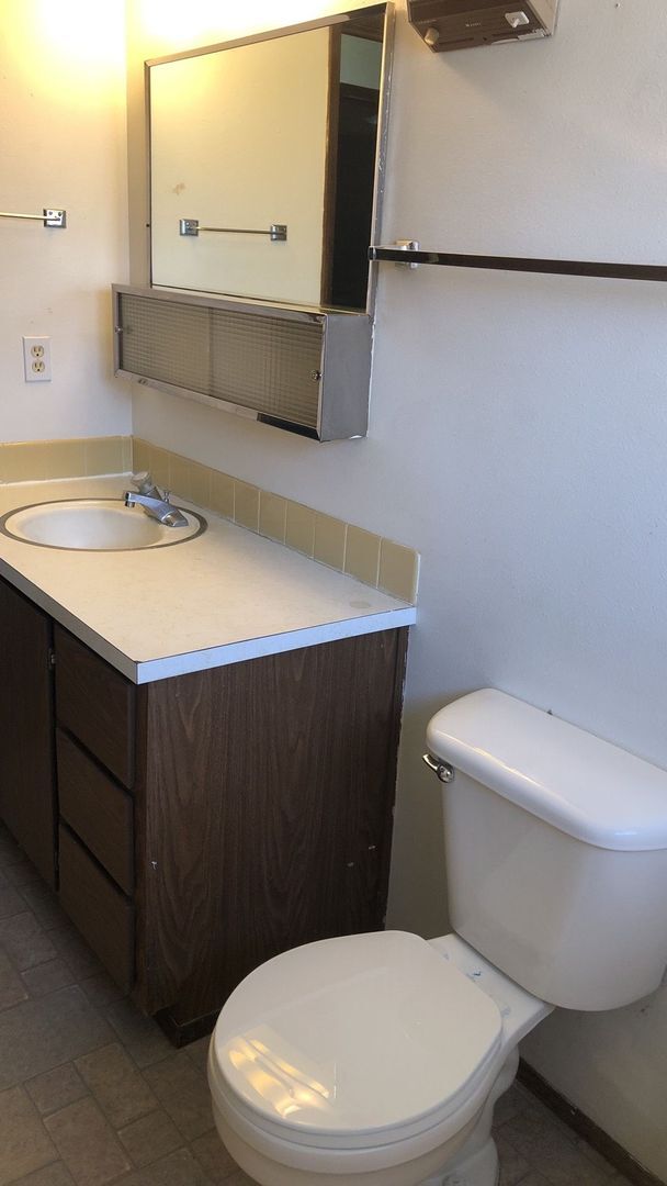 Foto del edificio - 2125 NW Turner Dr