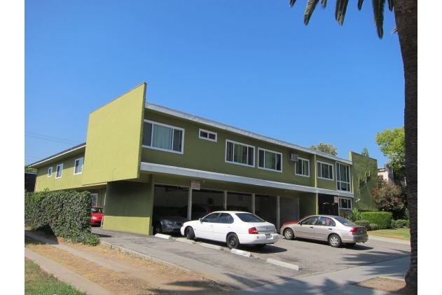 Primary Photo - Glen Rock Apartments