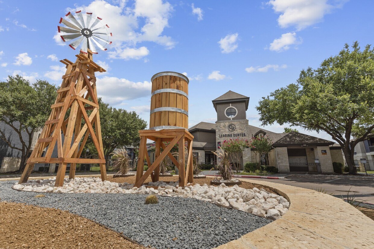 Crossroads Ranch Apartments Houston, TX