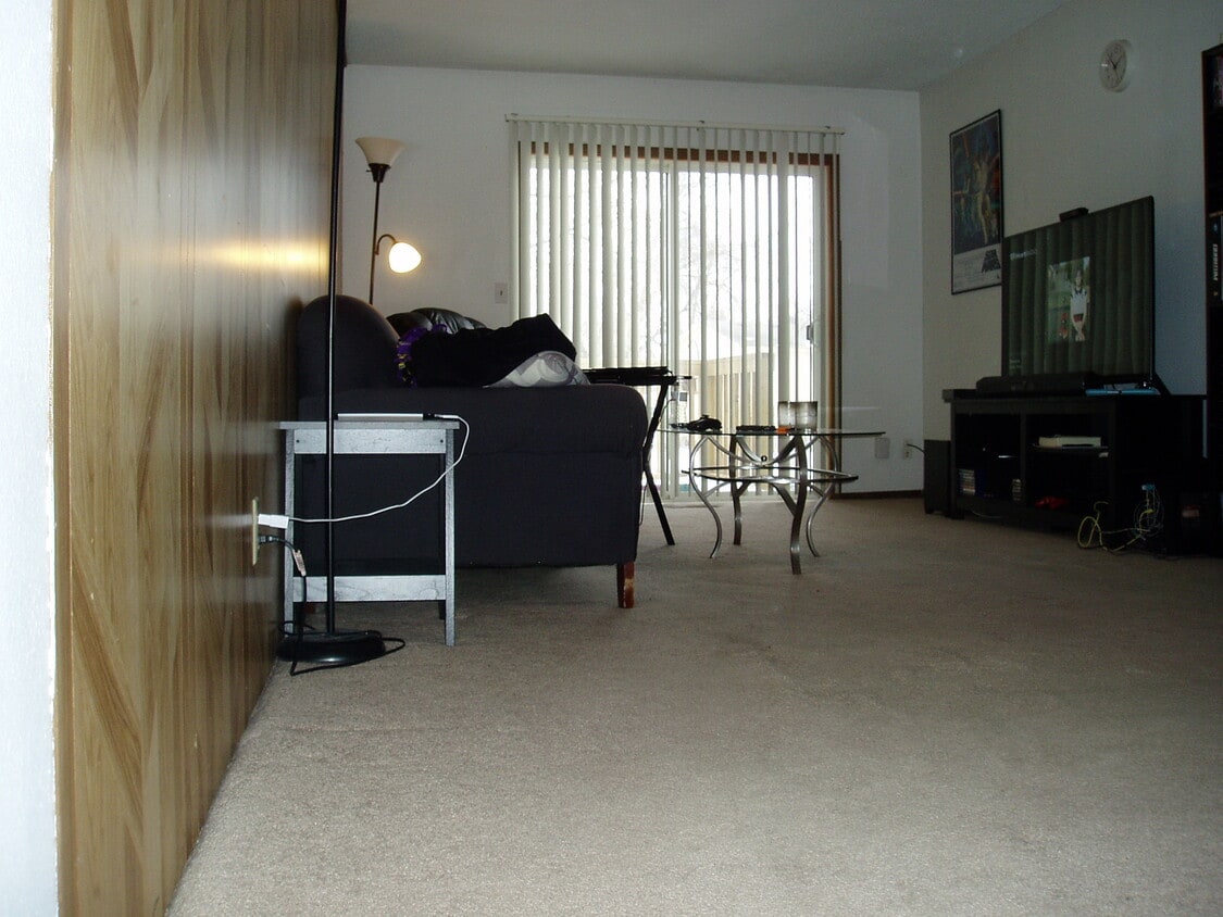 614 Meadow Pl, Ames, IA 50010 Townhome Rentals in Ames IA