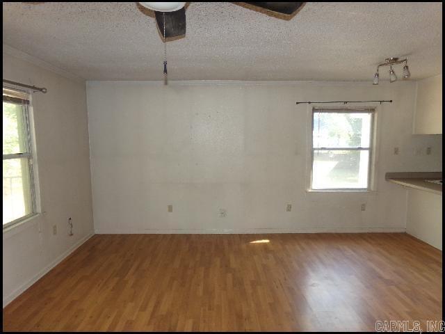 Foto del edificio - 1705 Lilac Cir