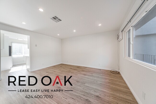 Foto del edificio - 530 E Arbor Vitae St