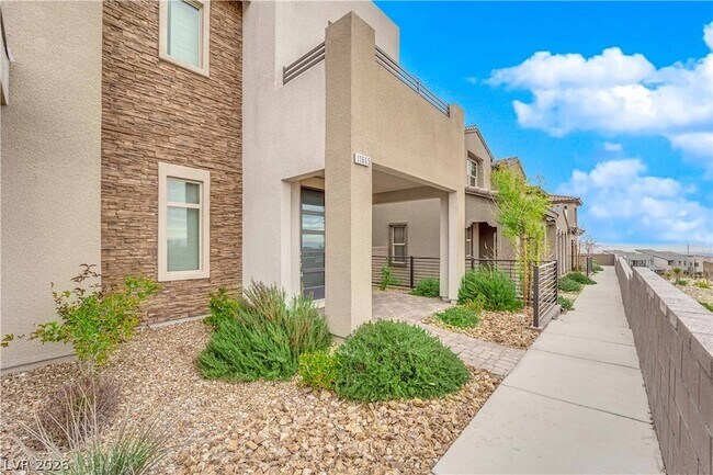 Foto del edificio - 11665 Redwood Mountain Ave