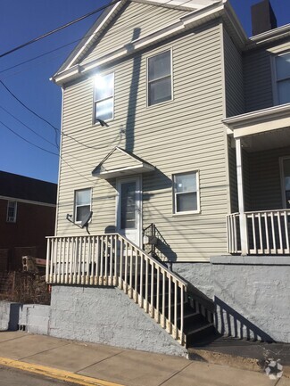 Building Photo - 3569 Washington Ave