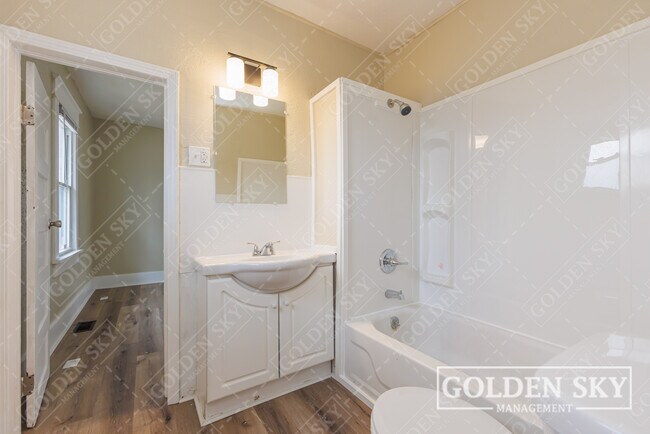 Foto del edificio - 2440 S Hoyt Ave