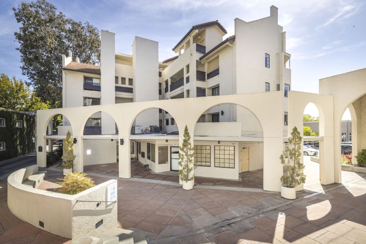 185 Forest Ave Unit L - 185 Forest Avenue. #4A, Palo Alto, CA 94301 ...