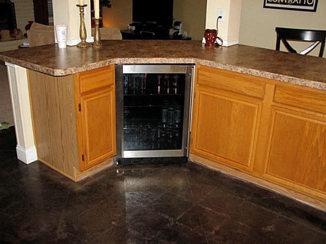 Building Photo - 5905 Longo Dr