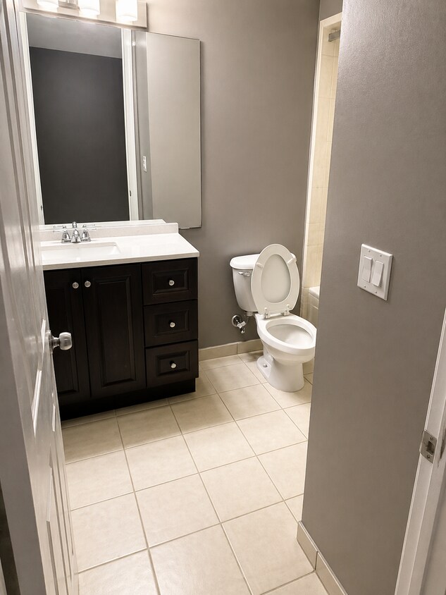 Foto del edificio - 4277 Berkshire Wharf Dr