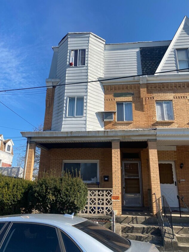 Foto principal - 3616 Parkview Ave