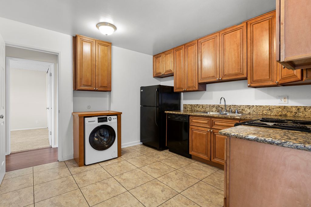 2 Bedroom Apartments In Canoga Park