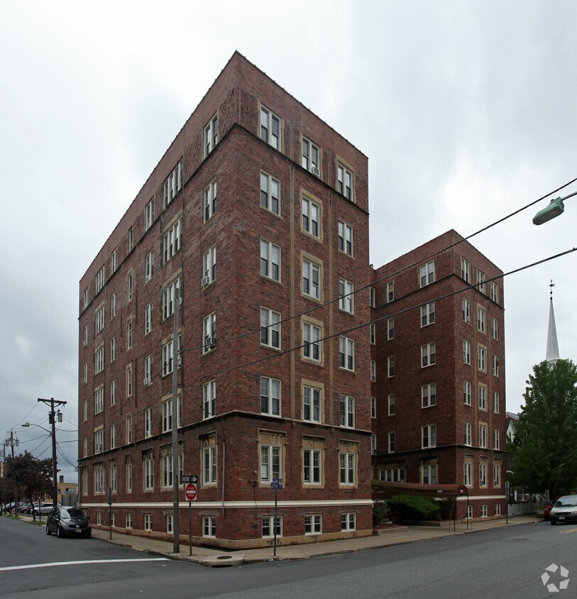 430 Union Street Apartments Apartments in Hackensack, NJ