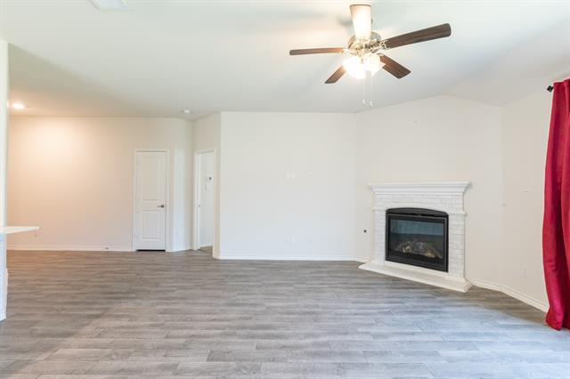Foto del edificio - 4262 Bullock Ln