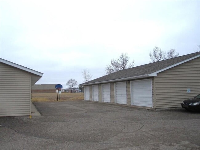 Foto del edificio - 1380 Heritage Dr