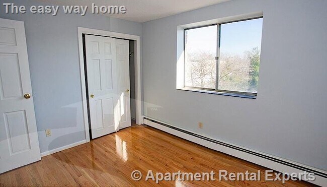 Foto del edificio - 14 Murdock St