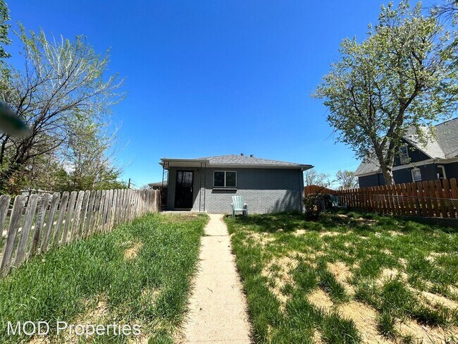 Foto del edificio - 2 br, 1 bath House - 3135 W. 21st Avenue