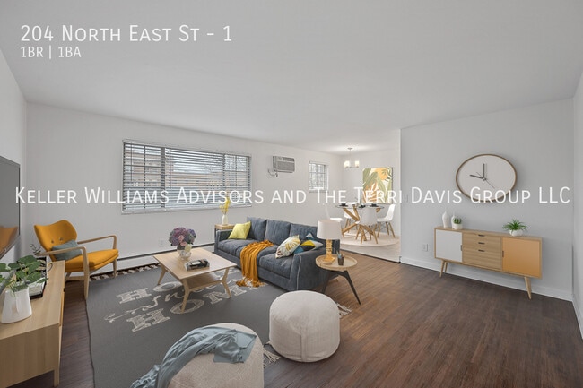 Photo - 204 N East St Apartment