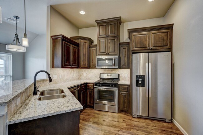 Building Photo - 8921 SW 55th St