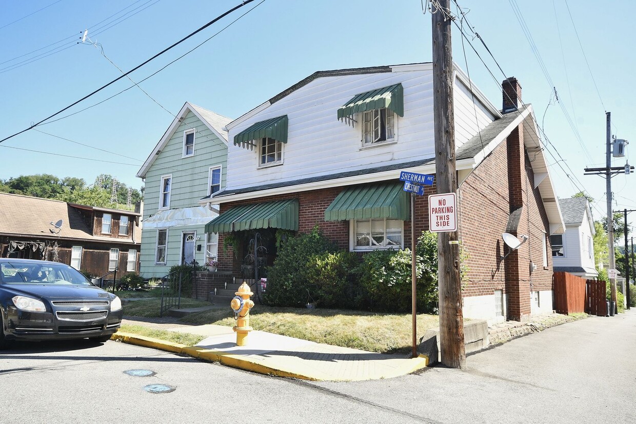 Foto principal - 300 Sherman Ave