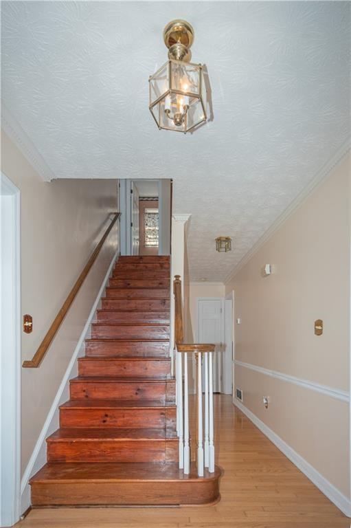 Building Photo - 656 Singley Dr