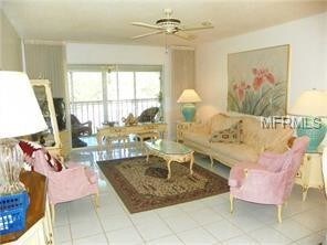 Foto del edificio - 1540 Glen Oaks Dr E