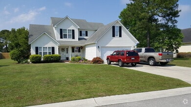 Building Photo - 6205 Ambleside Dr