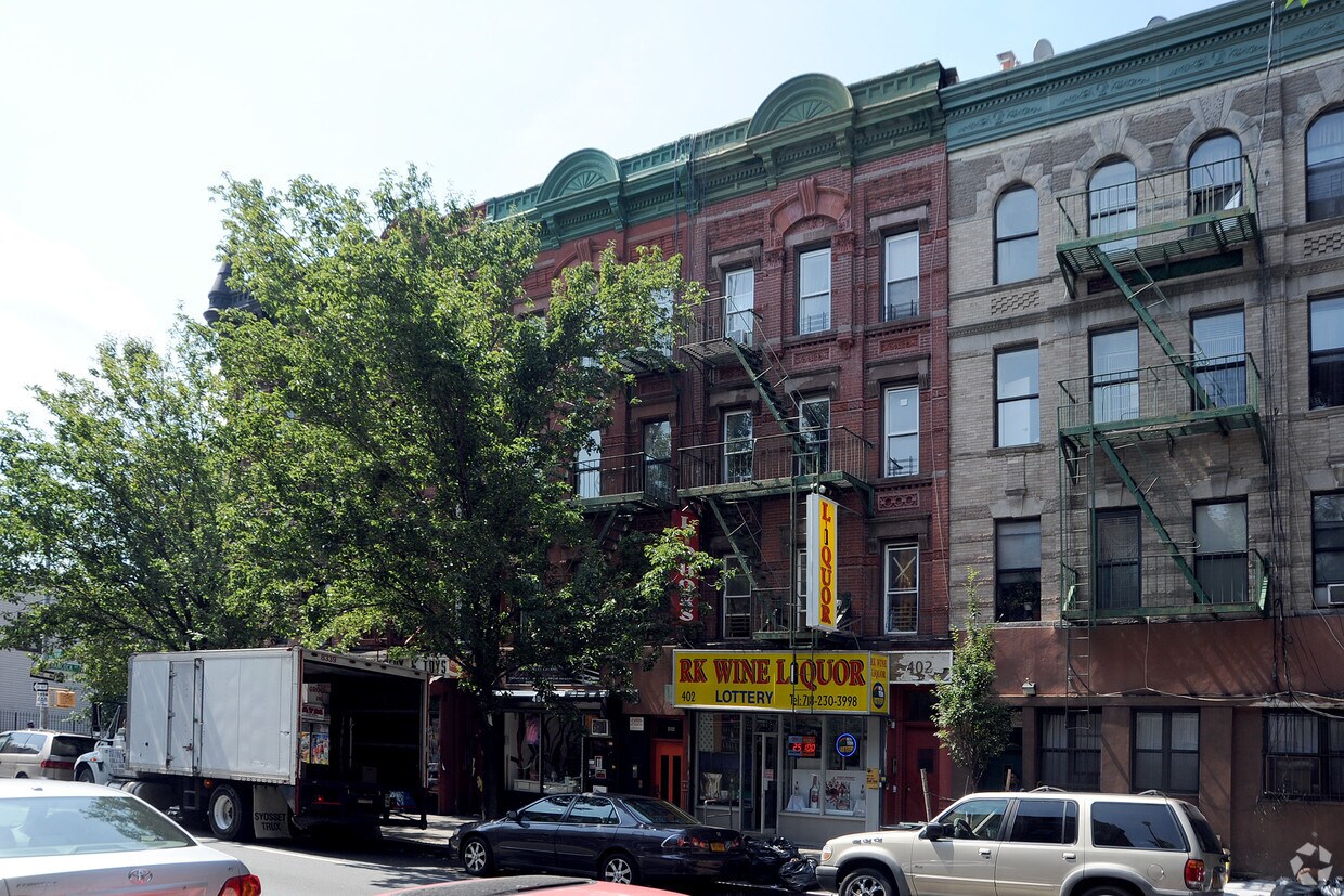 Primary Photo - 406 Tompkins Ave