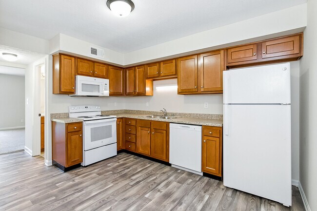 Cenador - Partridge Meadows Apartments