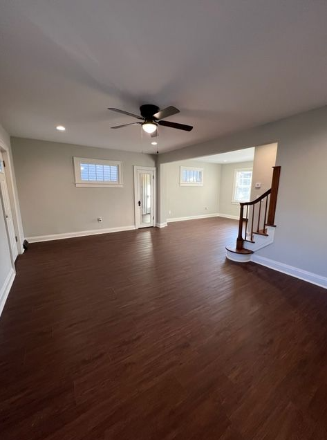 Building Photo - 1213 Oakwood Ave