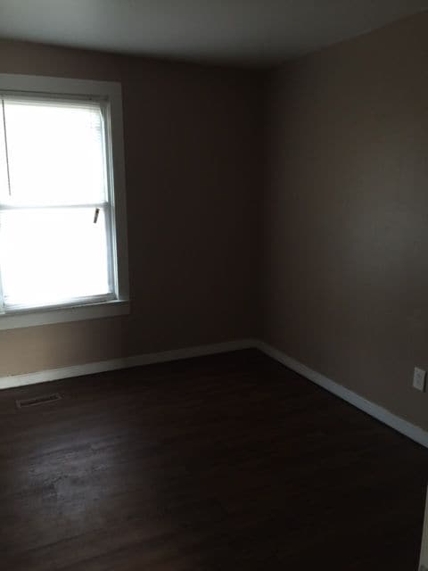 Building Photo - 2916 Lynhaven Ave