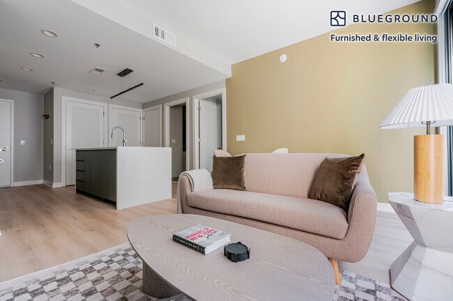 Building Photo - 950 3rd St NW