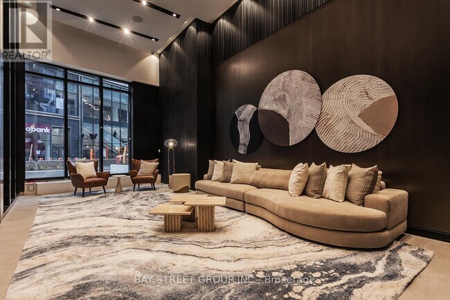 Photo du bâtiment - 20 Soudan Ave