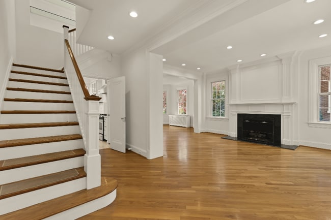 Photo - 4115 38th St NW House