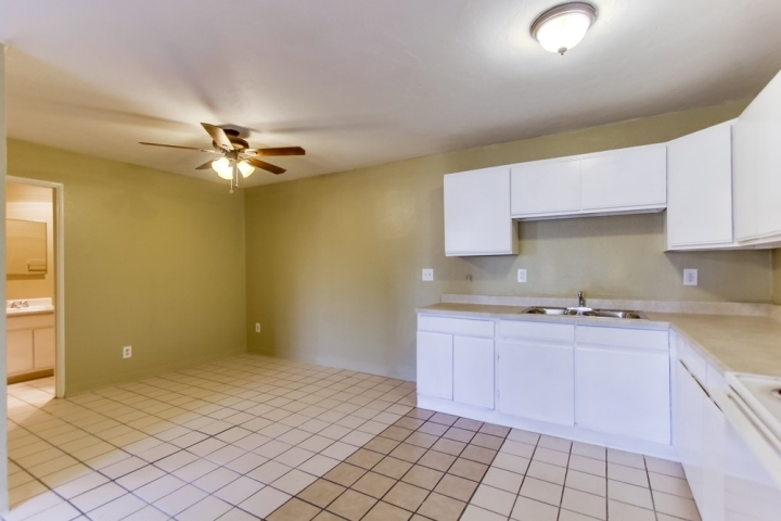 Interior de 4 - Fairmount Avenue Apartments
