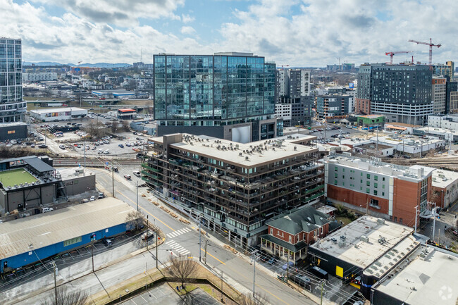 Building Photo - Hyve