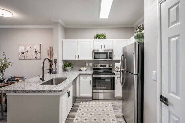 Foto del edificio - Elevate Your Everyday – Lease Now